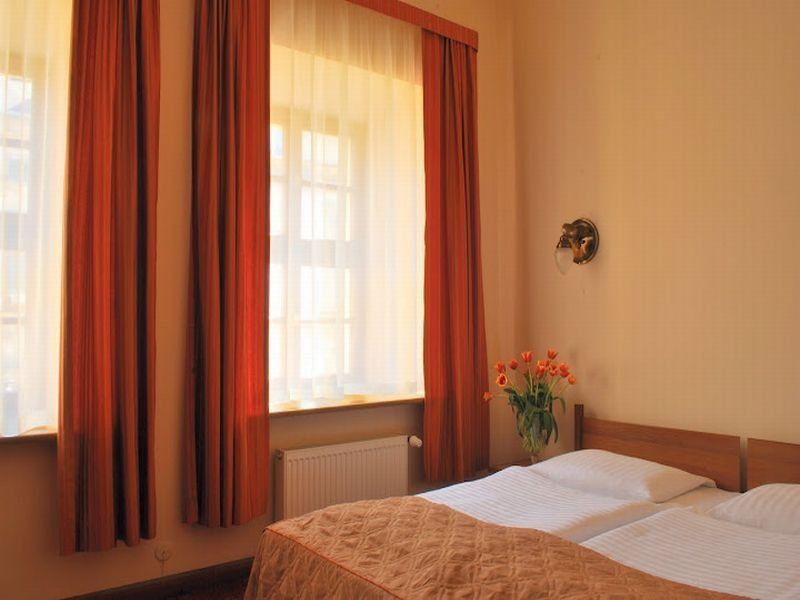 Hotel Regent Cracovie Chambre photo